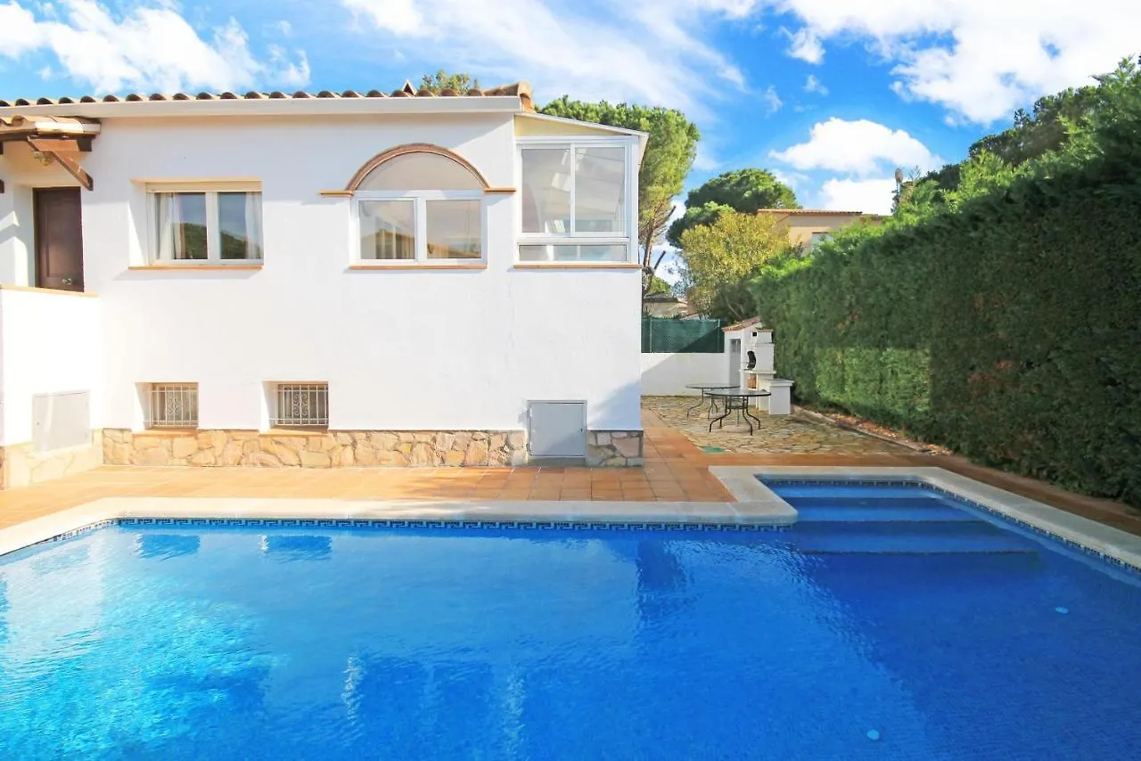 Holiday Home JoannaL' Escala ヴィラ